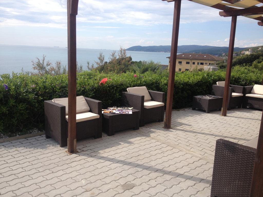 Villa Parisi Grand Hotel Кастільончелло Екстер'єр фото