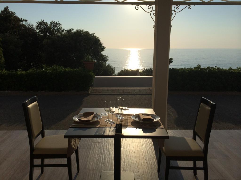 Villa Parisi Grand Hotel Кастільончелло Екстер'єр фото
